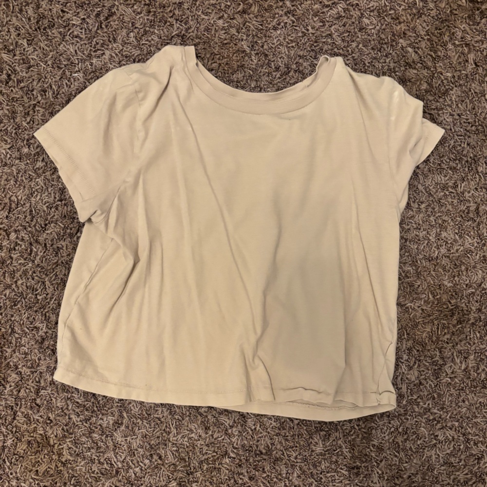 Cropped shirt